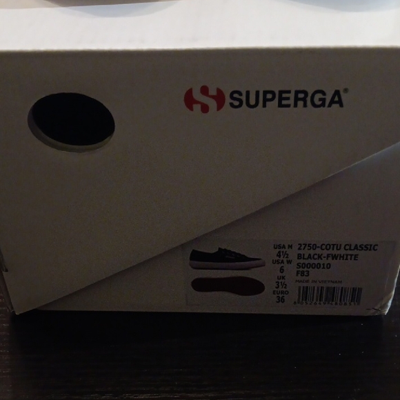 Superga Black Canvas Sneakers with White Rubber Soles Boys 4.5Y Girls 6 NWT BOX - Picture 8 of 8